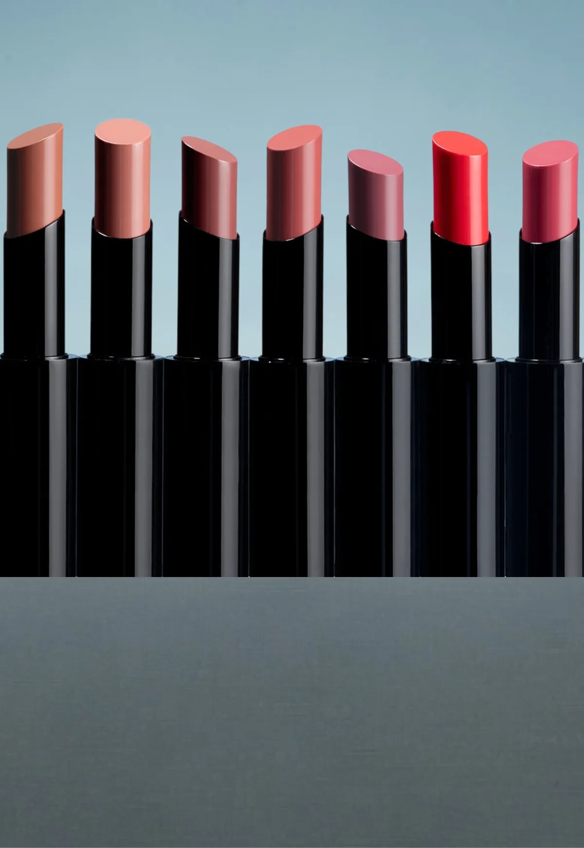 ULTRA SLEEK LIPSTICK