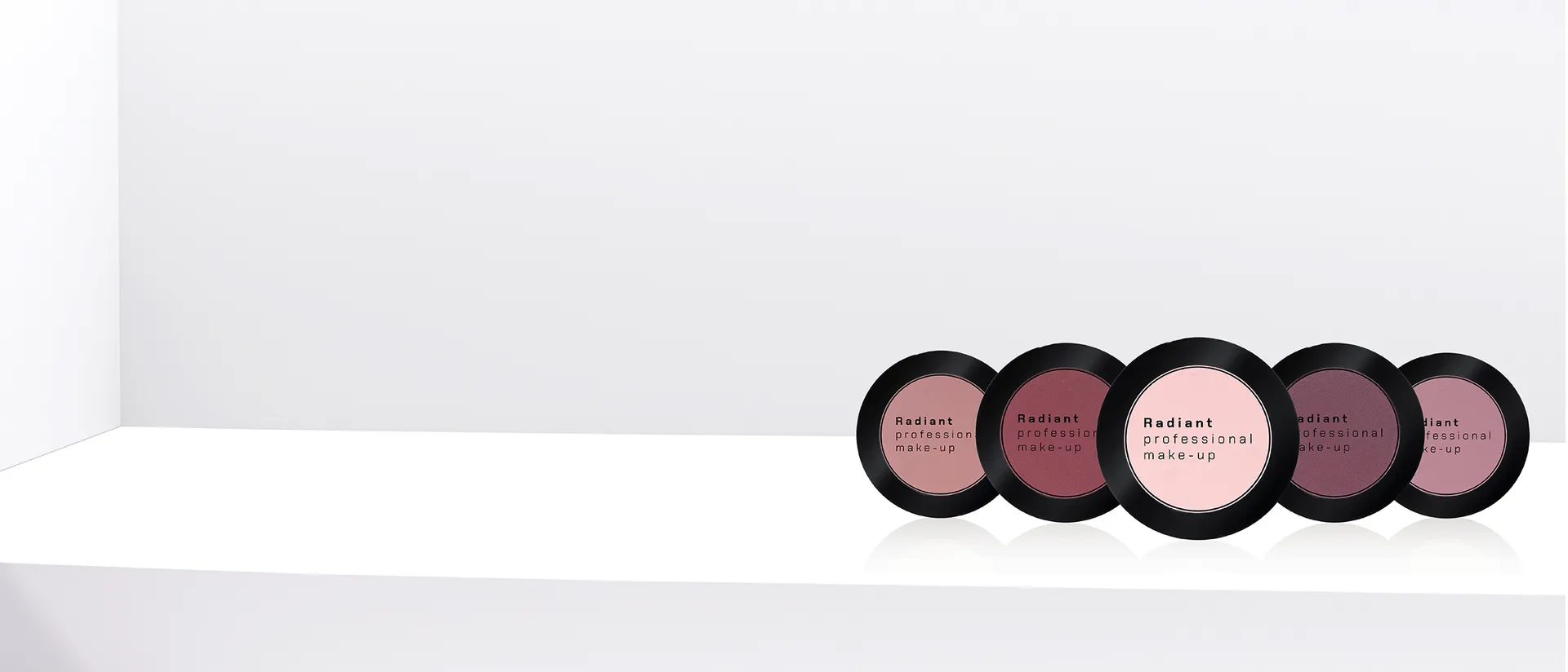 A full-size eyeshadow* with every purchase of 2 Radiant products