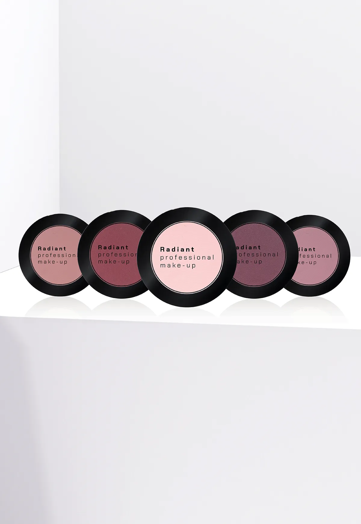 A full-size eyeshadow* with every purchase of 2 Radiant products