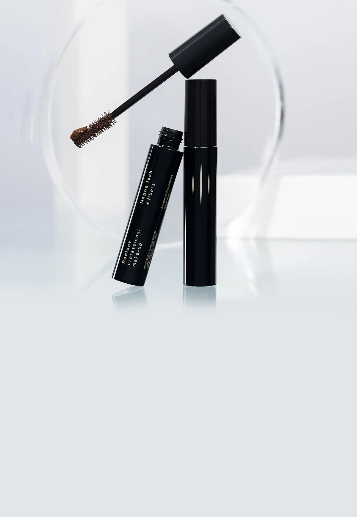 MAGNA LASH + FIBERS MASCARA