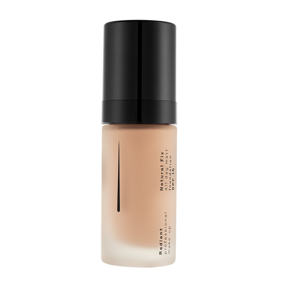 NATURAL FIX ALL DAY MATT FOUNDATION SPF 15 (06a Earthy Tan)